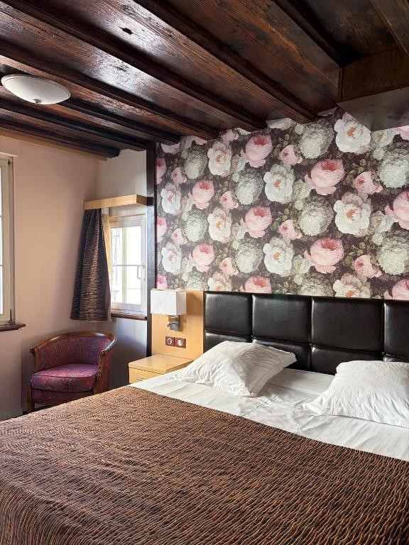 Chambre Supérieure à l’Hôtel Au Cerf